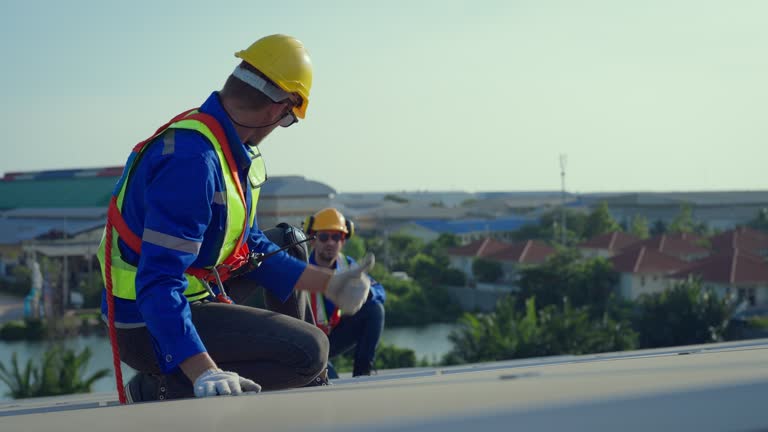 Best Commercial Roofing Services  in Hemet, CA